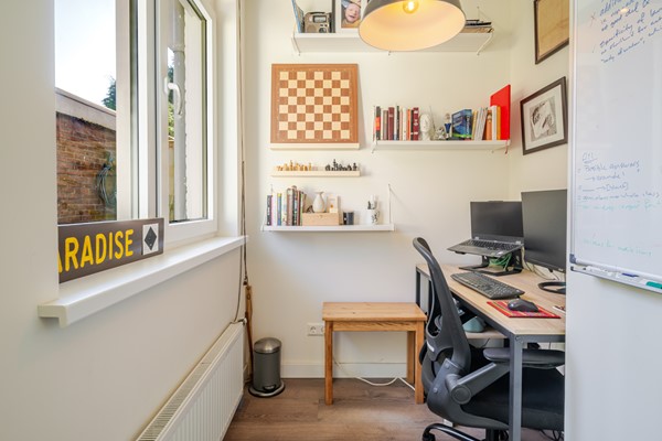 Medium property photo - Wolfhezestraat 52, 2573 NX Den Haag